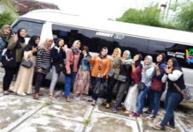 Sewa Elf Lamongan Murah Melayani Wisata sewa elf lamongan