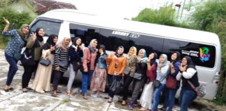 Sewa Elf Lamongan Murah Melayani Wisata sewa elf lamongan