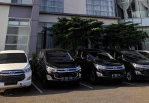 Rental Mobil Lamongan Dengan Sopir /Lepas Kunci rental mobil lamongan